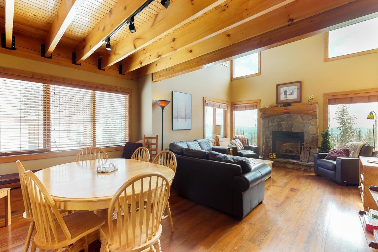 Villa Polar Peak Big White Exterior foto